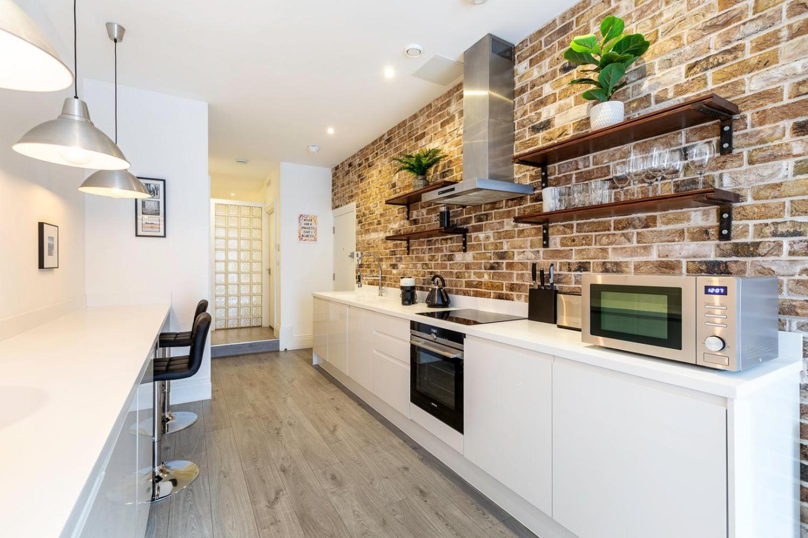 Sleek One Bedroom Flat In East Putney ลอนดอน ภายนอก รูปภาพ